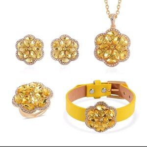 4 Piece Gold & White Austrian Crystal Jewelry Set Ring Earring Bracelet Necklace